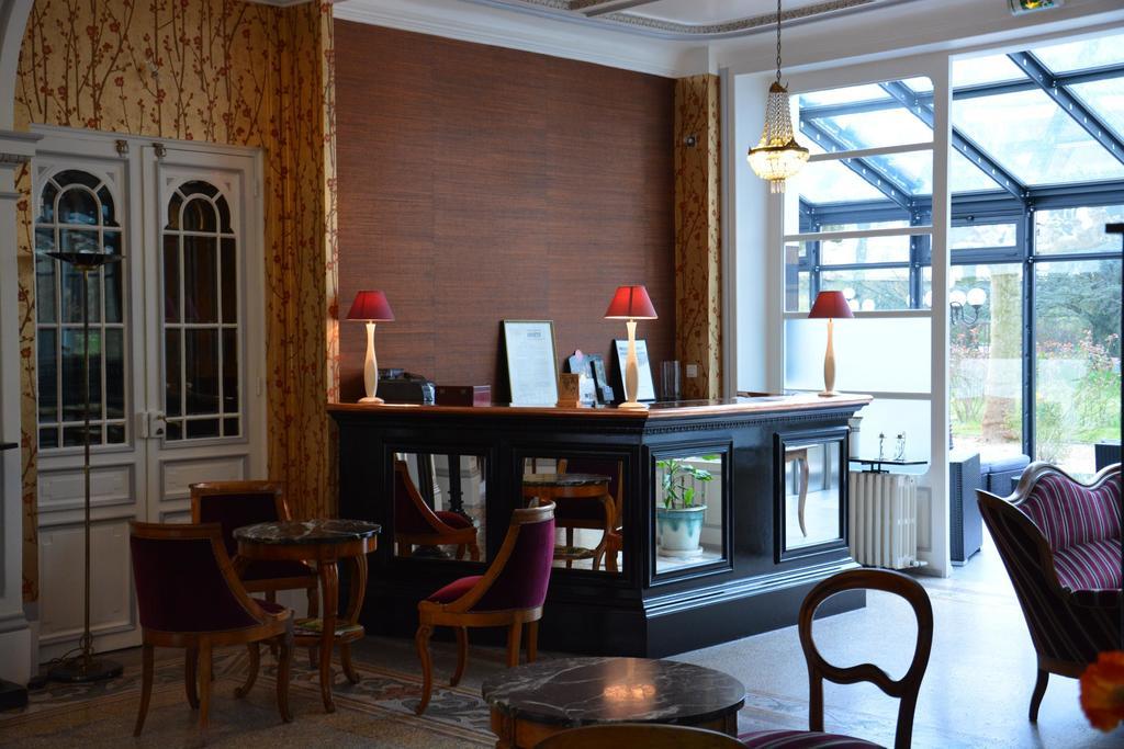 The Originals Boutique, Hotel Terminus, Bourg-En-Bresse Gare Exterior foto