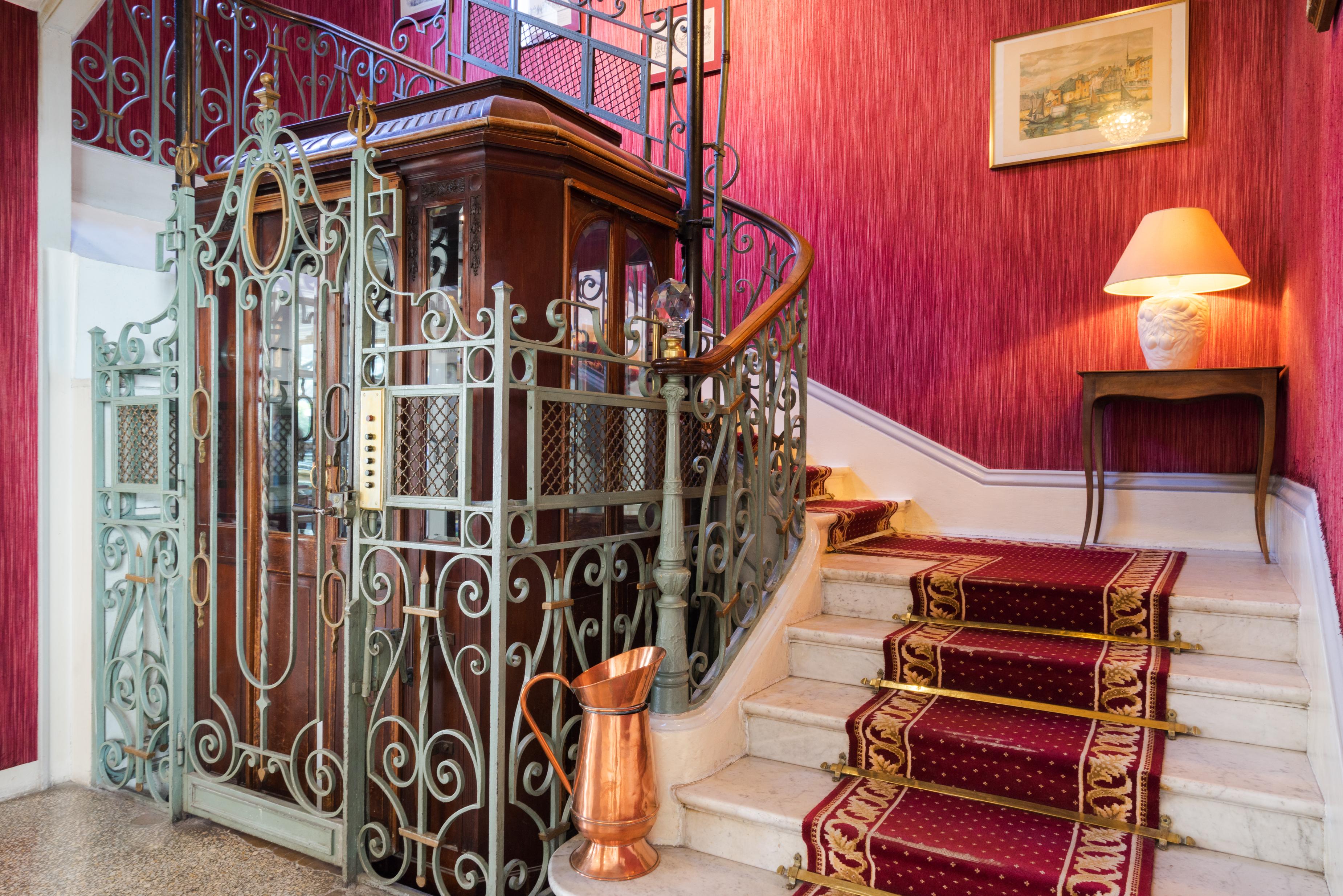 The Originals Boutique, Hotel Terminus, Bourg-En-Bresse Gare Exterior foto