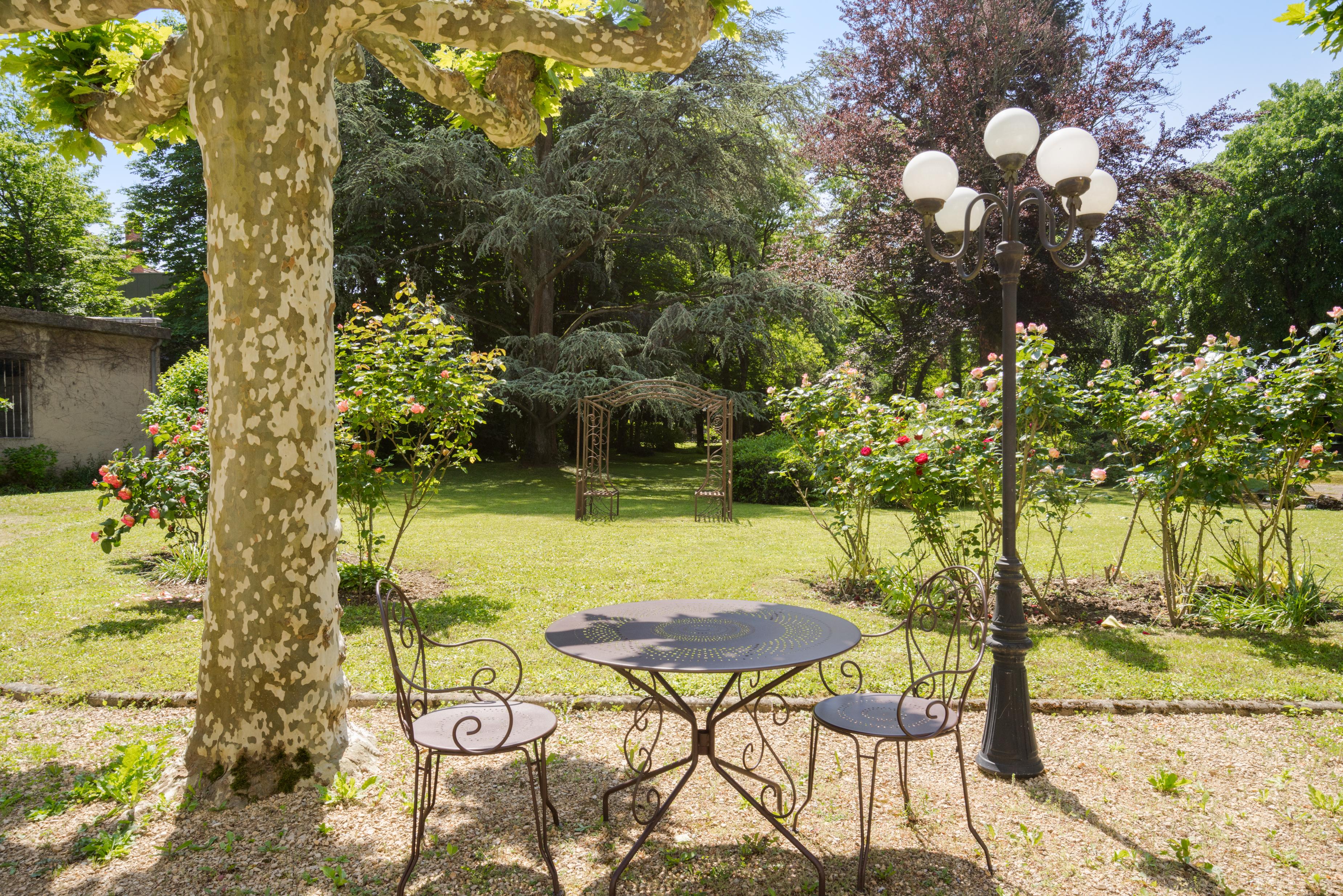 The Originals Boutique, Hotel Terminus, Bourg-En-Bresse Gare Exterior foto