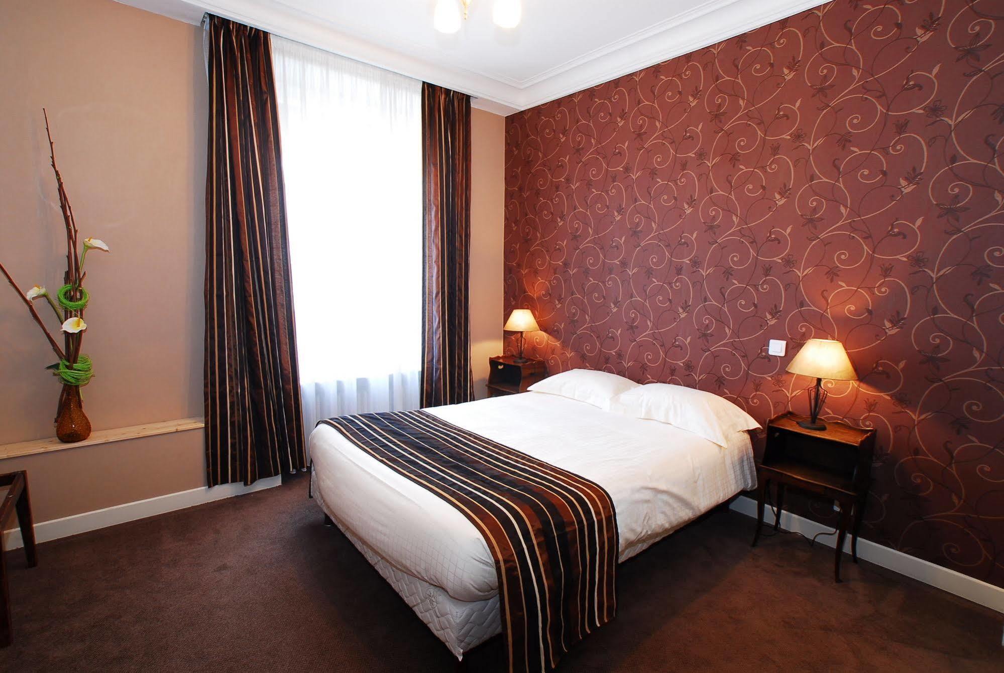 The Originals Boutique, Hotel Terminus, Bourg-En-Bresse Gare Exterior foto